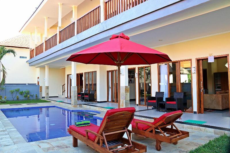 Bali Dive Resort And Spa - Havuz