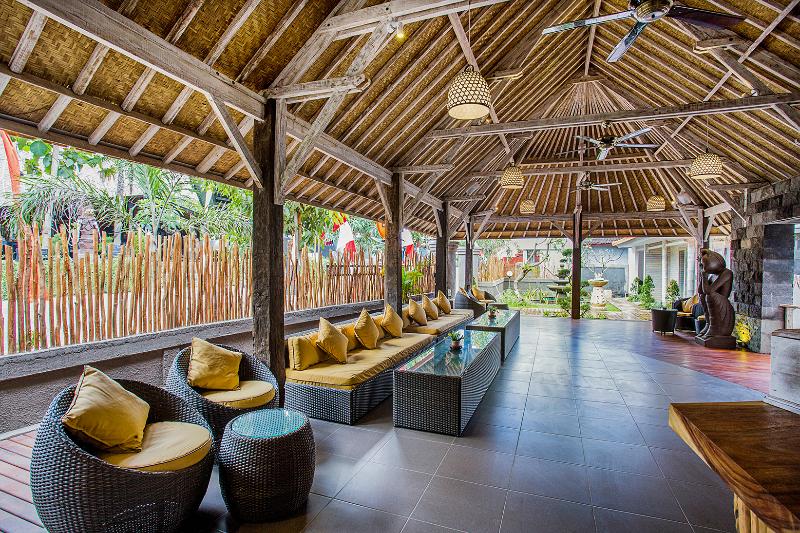 The Palm Grove Villas - Lobi