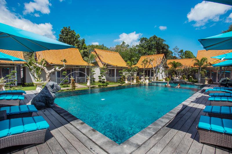 The Palm Grove Villas - Havuz