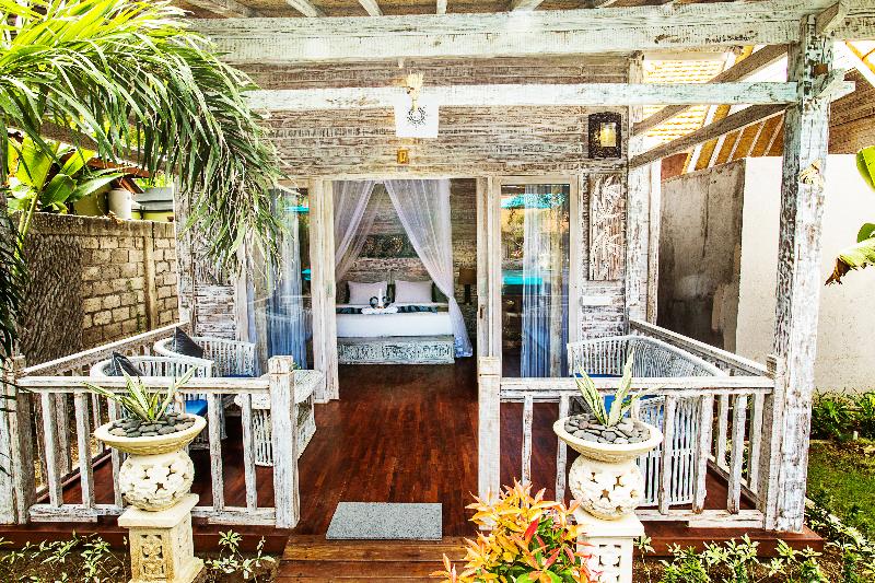 The Palm Grove Villas - Teras