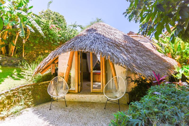 Le Bamboo Bali - Genel