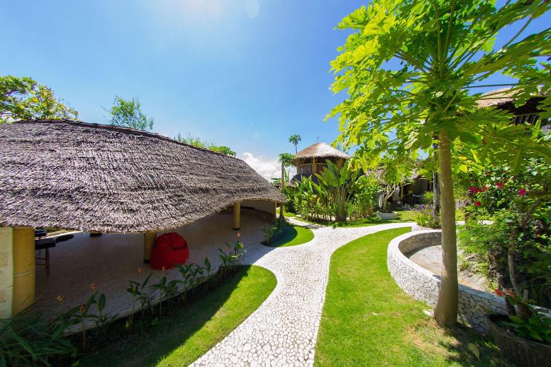Le Bamboo Bali - Genel