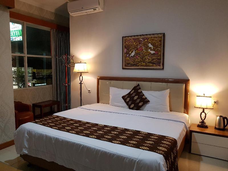 Rene Hotel - Genel