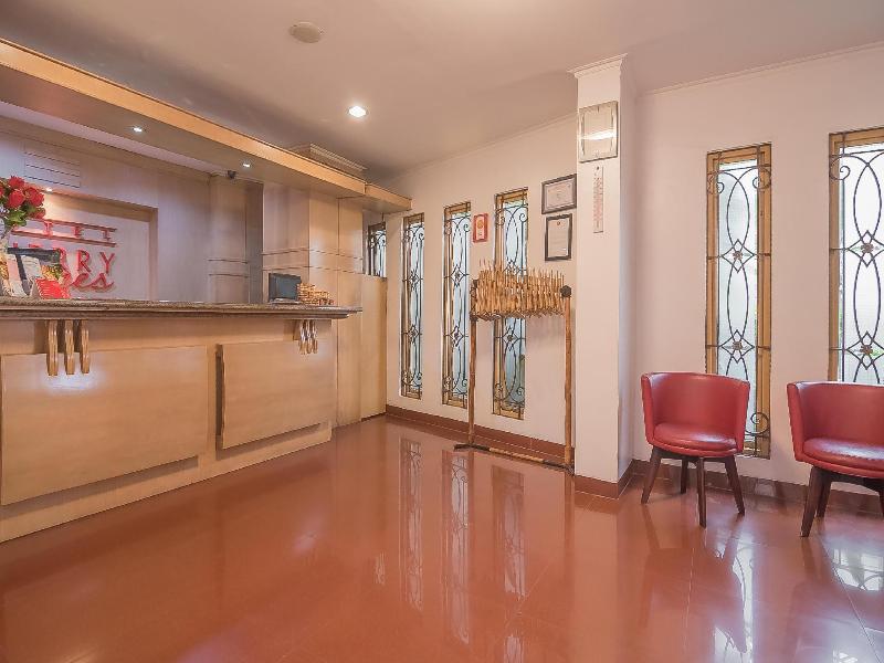 Cherry Homes Hotel And Residence - Lobi