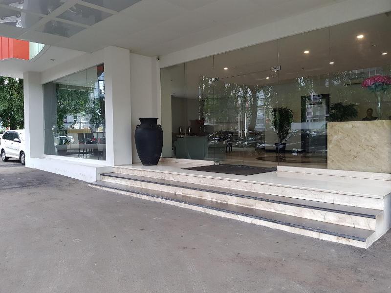 N3 Hotel Zainul Arifin - Lobi