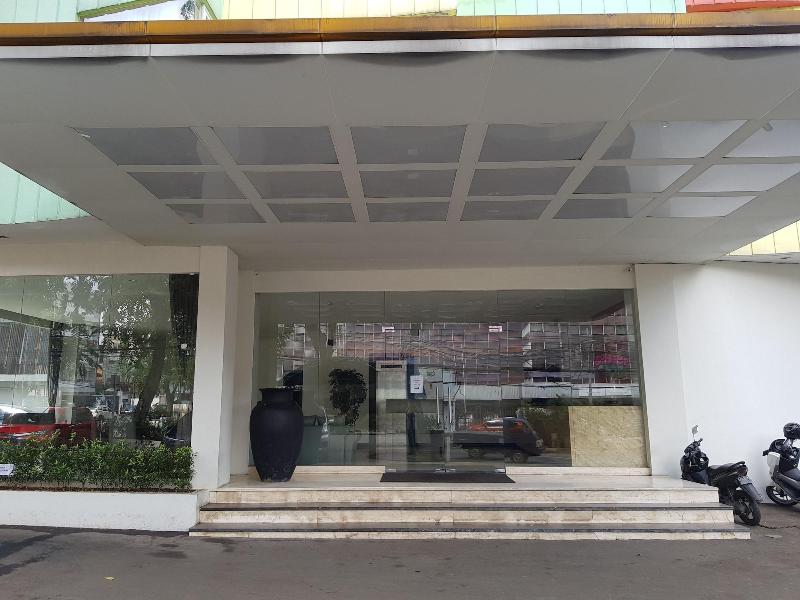 N3 Hotel Zainul Arifin - Lobi