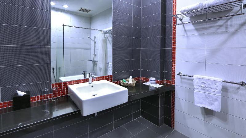 Niagara Hotel & Resorts Lake Toba - Genel