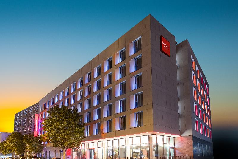 Leonardo Hotel Dortmund - Genel