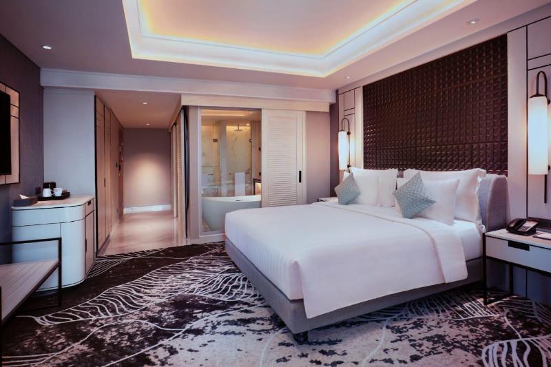 Mövenpick Surabaya City - Oda