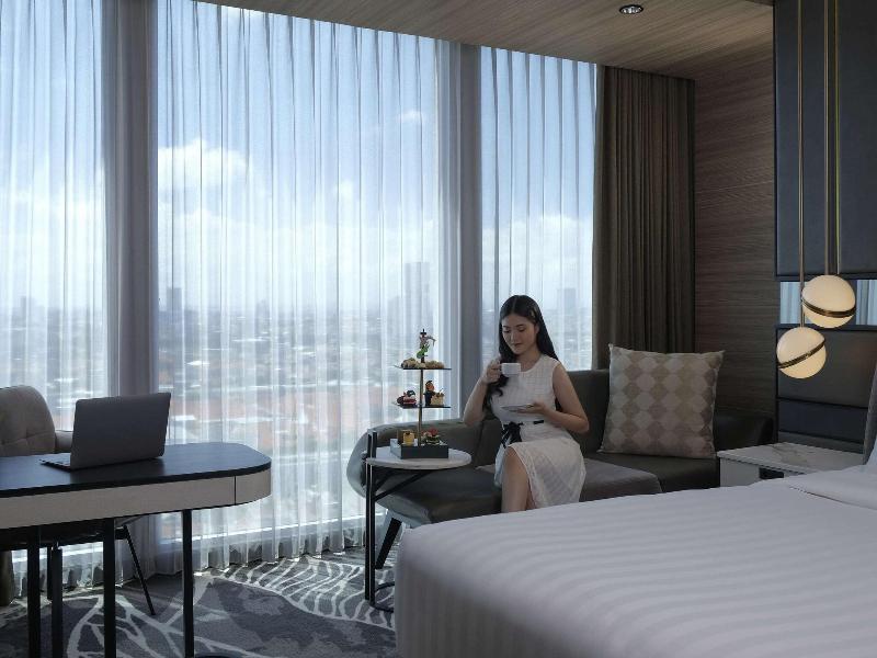 Mövenpick Surabaya City - Oda