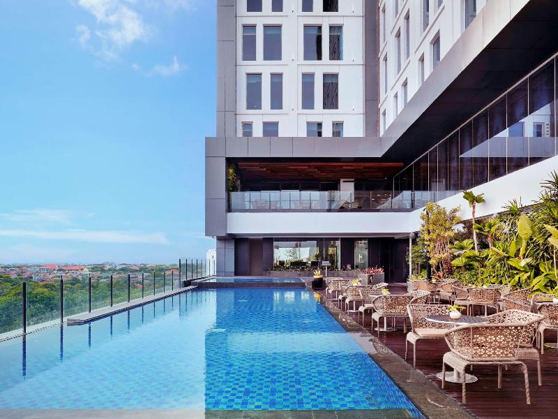 Mövenpick Surabaya City - Havuz