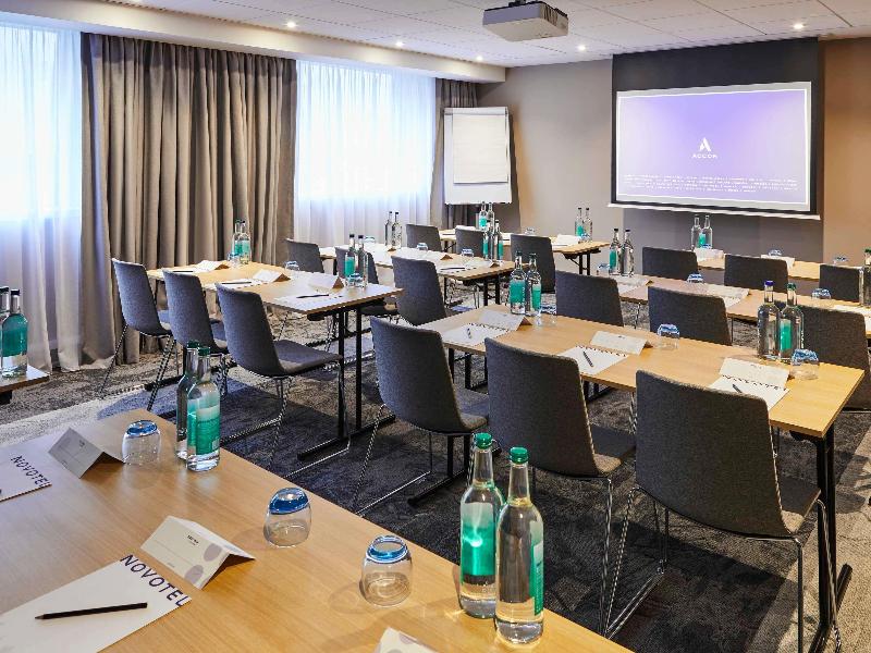 Novotel Birmingham Airport - Toplantı