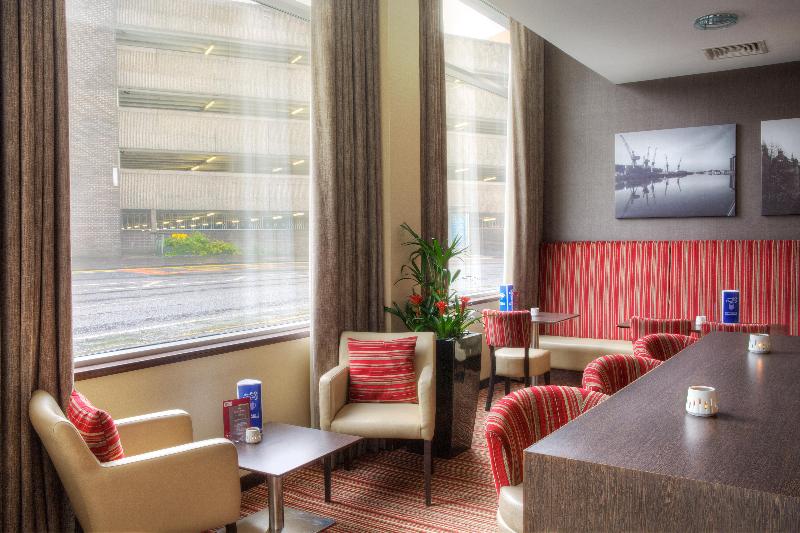 Holiday Inn Express Theatreland - Bar