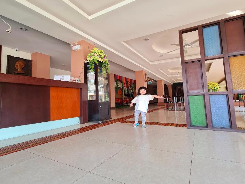 Le Luxe Residence - Lobi