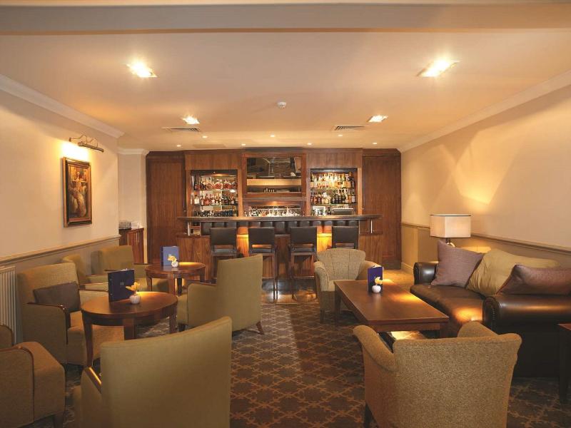 Macdonald Frimley Hall Hotel & Spa - Bar
