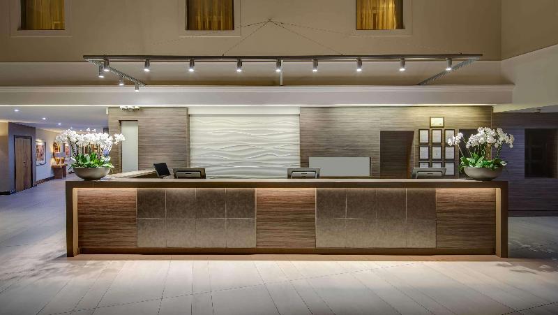 Hilton Cambridge City Centre - Lobi
