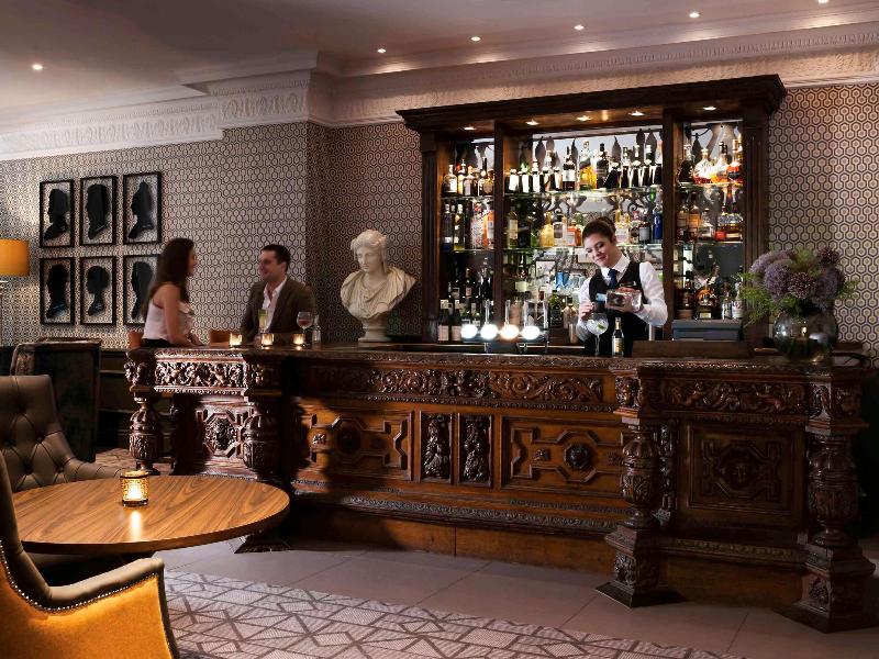 Queens Hotel Cheltenham - Bar