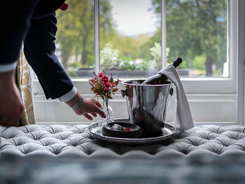 Queens Hotel Cheltenham - Genel