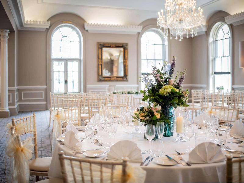 Queens Hotel Cheltenham - Genel