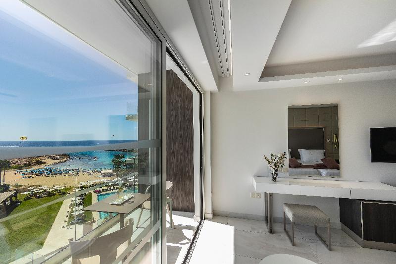 Chrysomare Beach Hotel & Resort - Oda