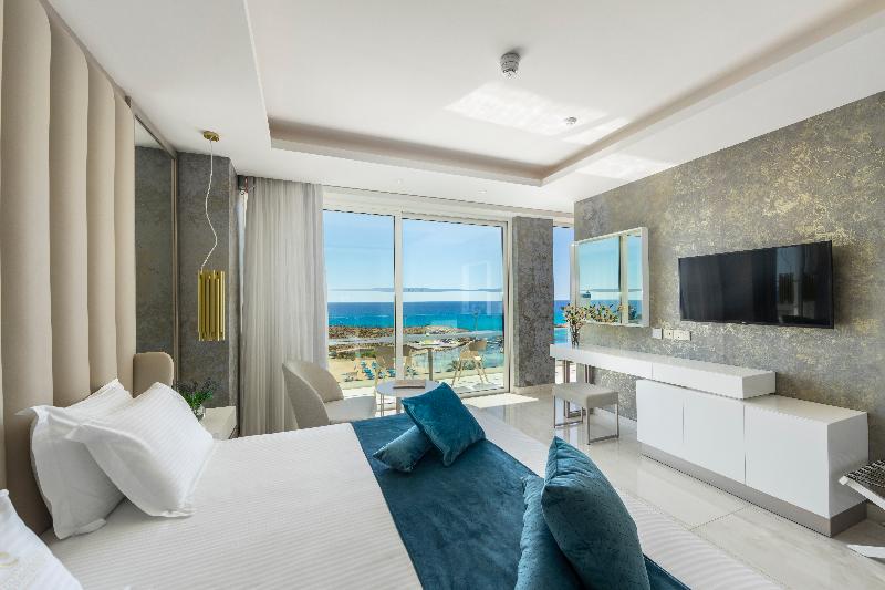 Chrysomare Beach Hotel & Resort - Oda