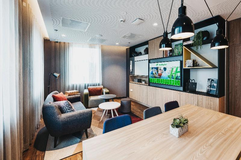 Holiday Inn Eindhoven Airport - Lobi