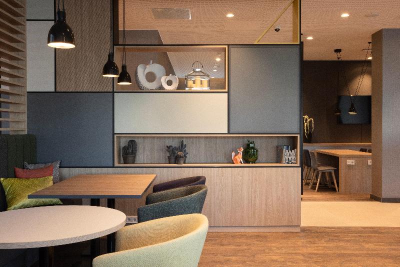 Holiday Inn Eindhoven Airport - Genel