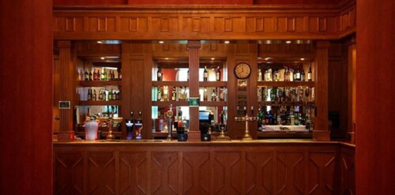 Coulsdon Manor and Golf Club - Bar