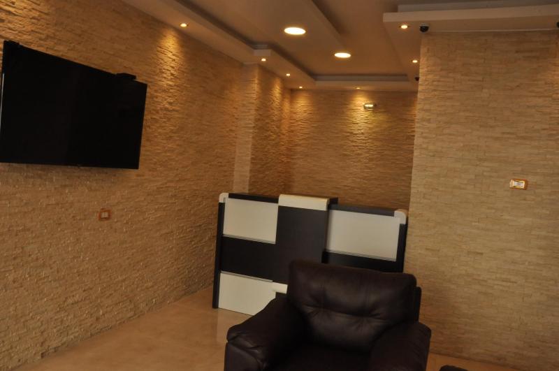 Panda Hotel Apartments - Lobi