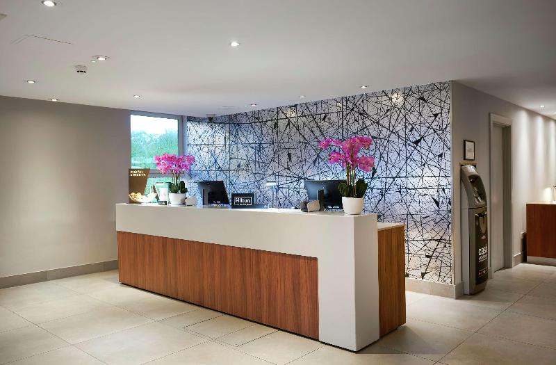 Hilton London Croydon - Lobi