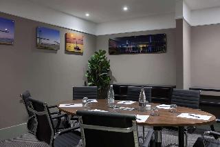 Doubletree by Hilton Dartford Bridge fotoÄŸrafÄ±