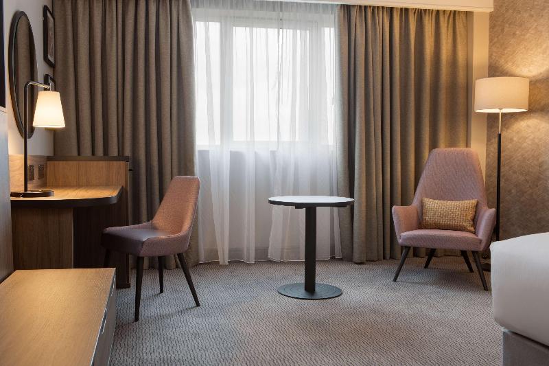 Doubletree by Hilton Dartford Bridge - Oda
