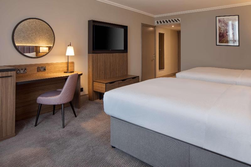 Doubletree by Hilton Dartford Bridge - Oda