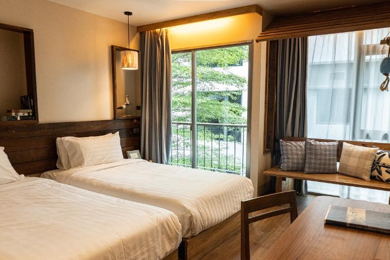 Tints Of Blue Hotel - Oda
