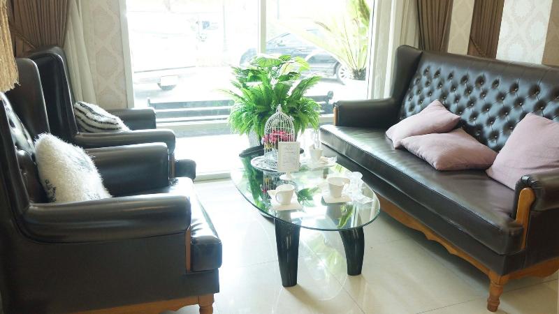 Westgate Residence Hotel - Lobi