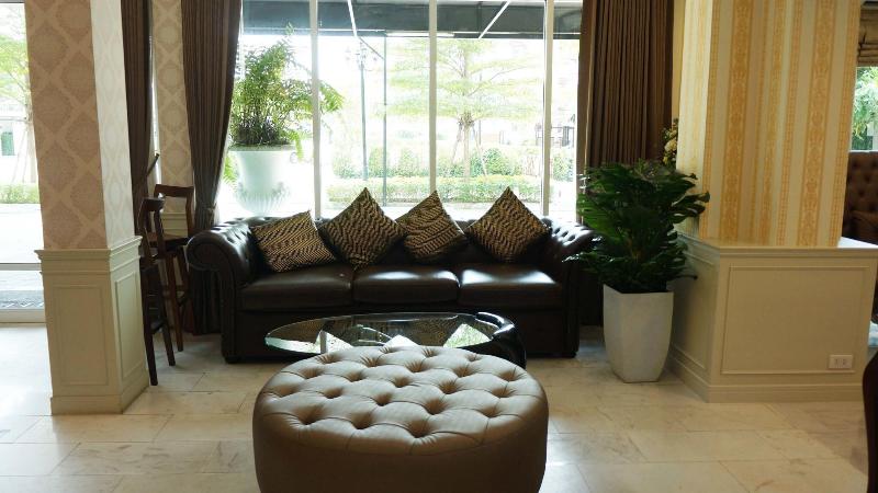 Westgate Residence Hotel - Lobi