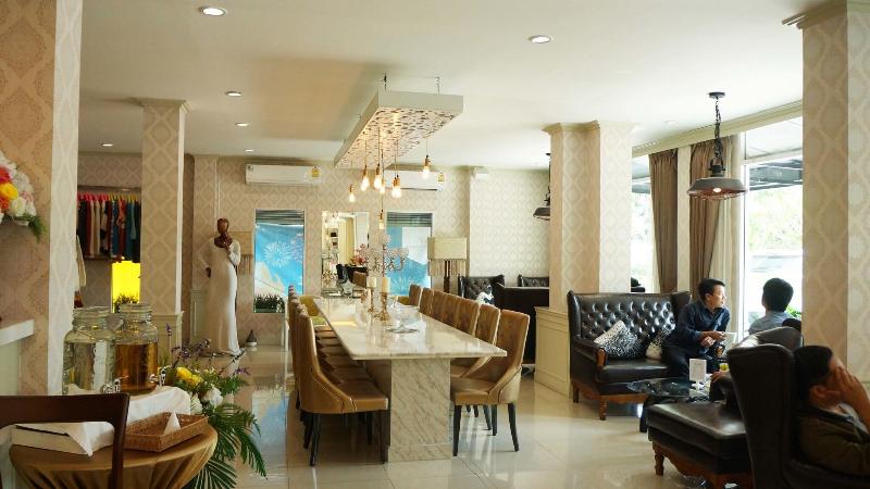 Westgate Residence Hotel - Lobi