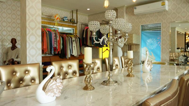 Westgate Residence Hotel - Lobi