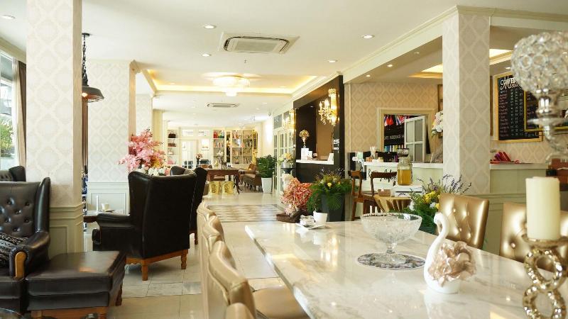 Westgate Residence Hotel - Lobi