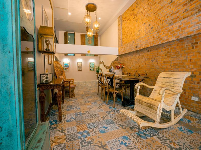 Si Phum Heritage Boutique Bed Breakfast - Lobi