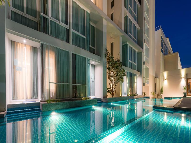 Grand Vista Hotel Chiangrai - Havuz