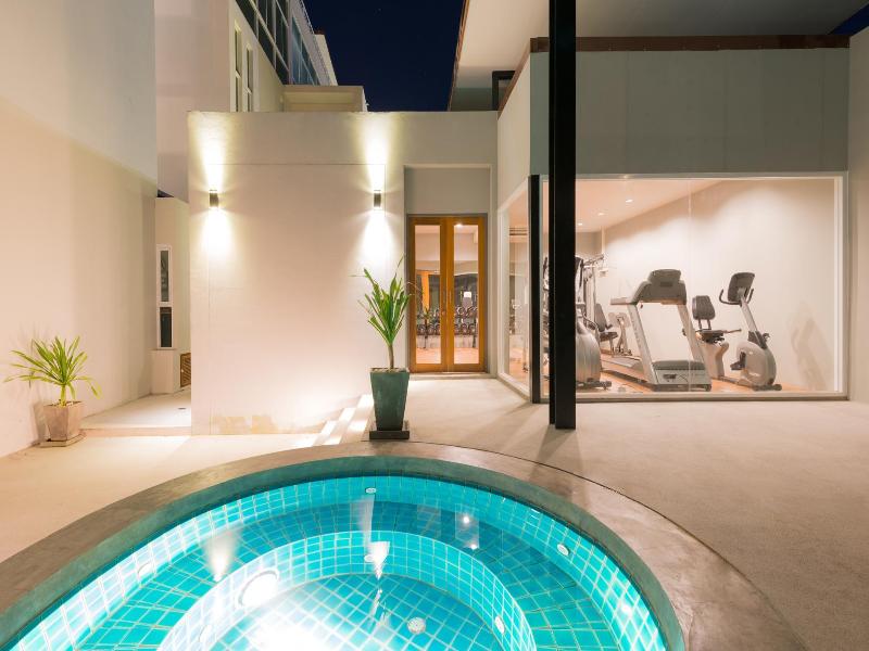 Grand Vista Hotel Chiangrai - Havuz