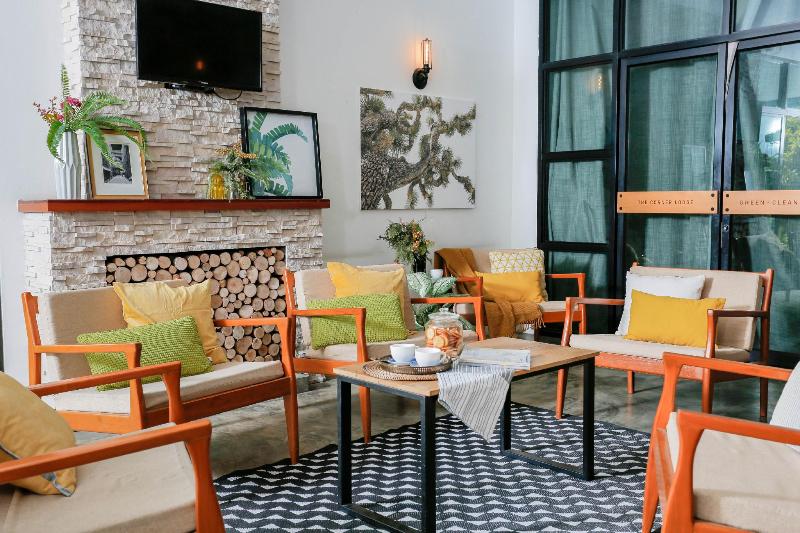 The Corner Lodge - Lobi