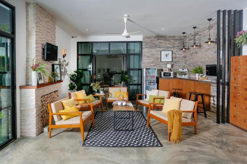 The Corner Lodge - Lobi