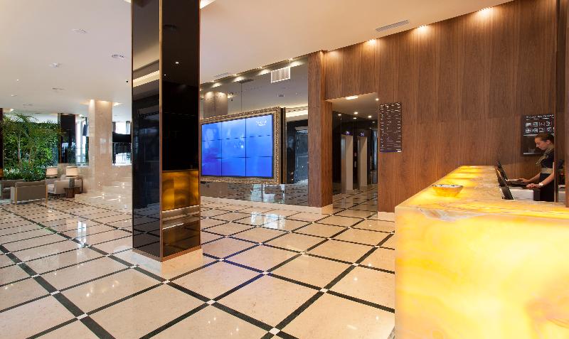 (Madeira) Turim Santa Maria Hotel - Lobi