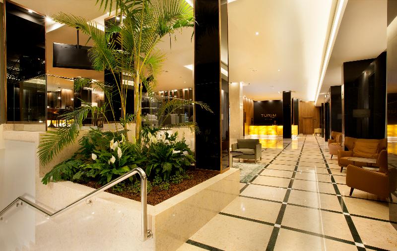 (Madeira) Turim Santa Maria Hotel - Lobi
