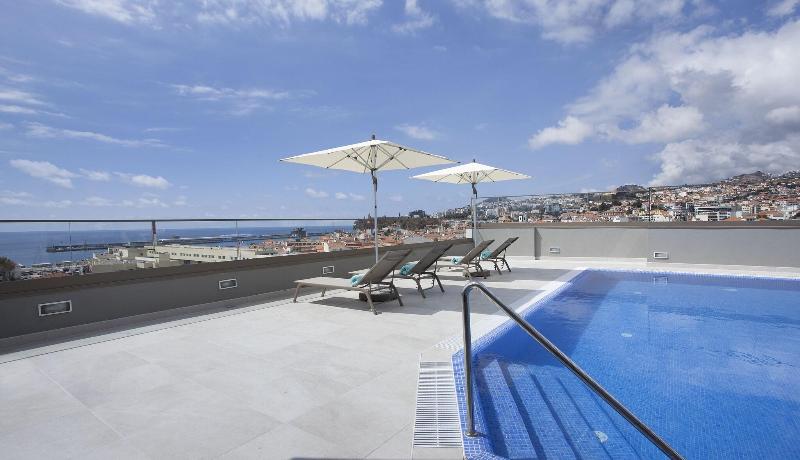 (Madeira) Turim Santa Maria Hotel - Havuz