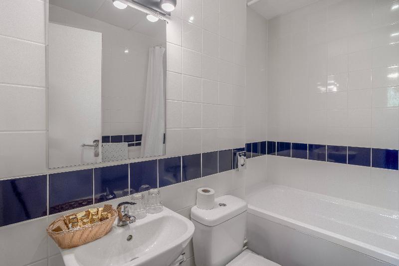 Airport Inn Manchester - Oda