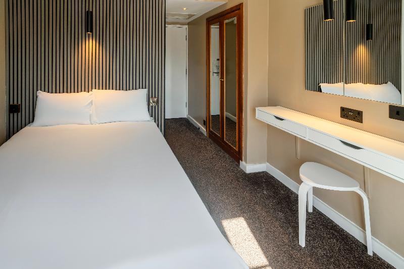 Airport Inn Manchester - Oda