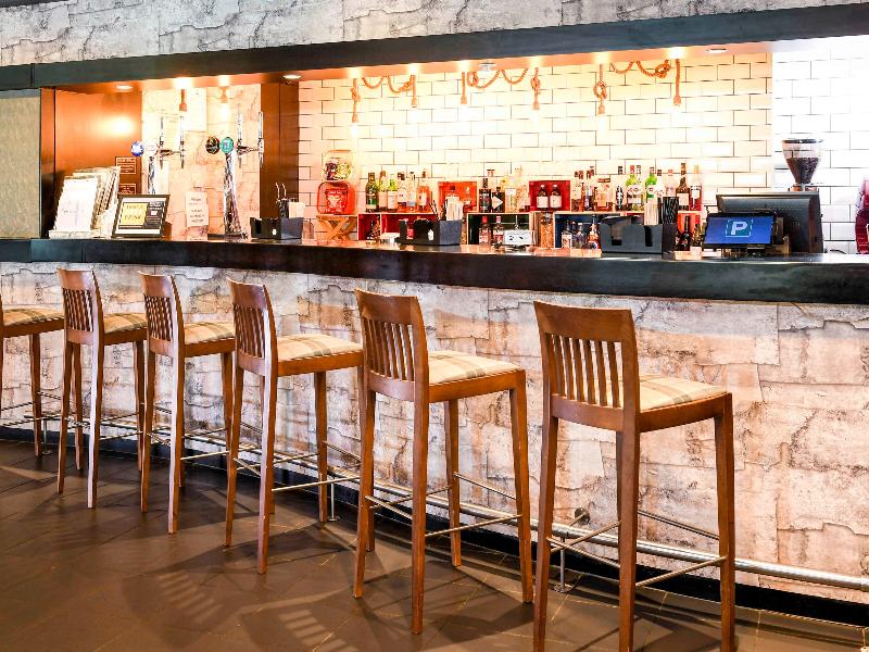 Novotel Milton Keynes - Bar